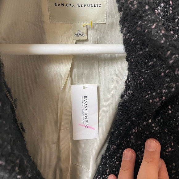 Banana Republic wool blazer - Picture 2 of 3